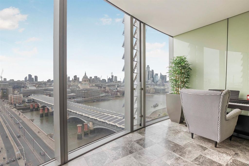 Property photo 3 of 22 Obf30321 (27).Jpg