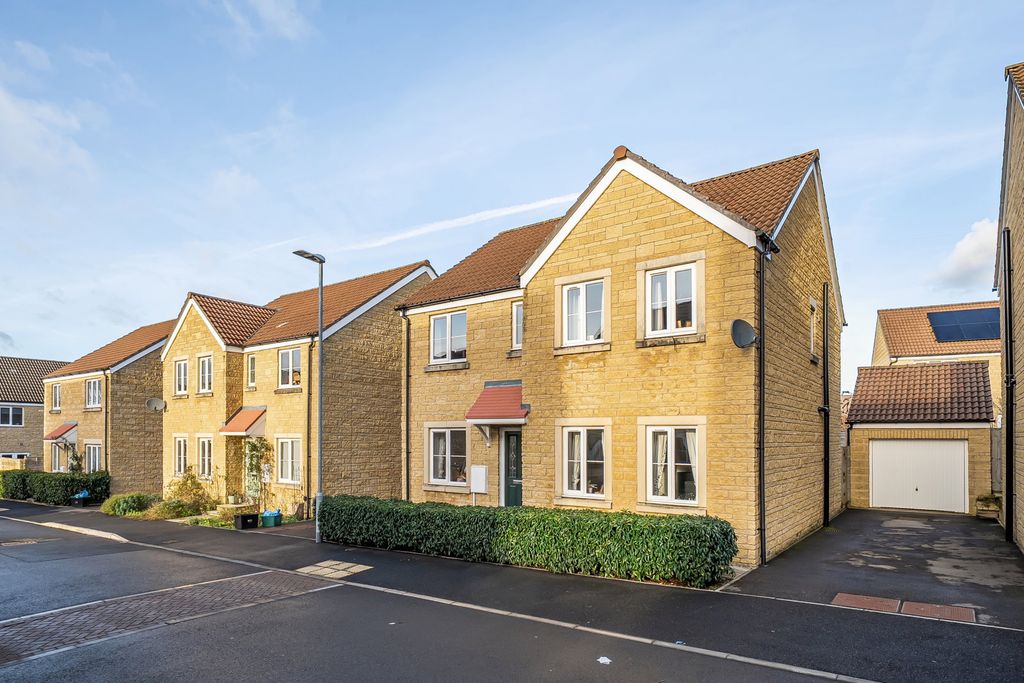 Property photo 1 of 22