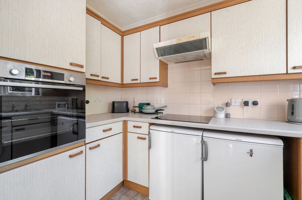 Property photo 2 of 10 1503581-6-6A75F45...