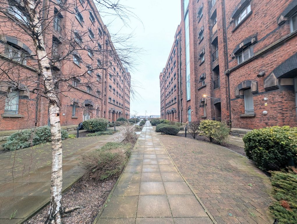 Property photo 3 of 15 Photo 4