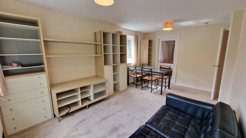 Property photo 3 of 17 1000133542.Jpg