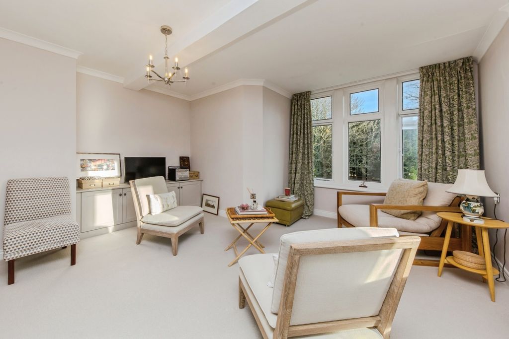 Property photo 2 of 20 Pbox-Img.Jpg