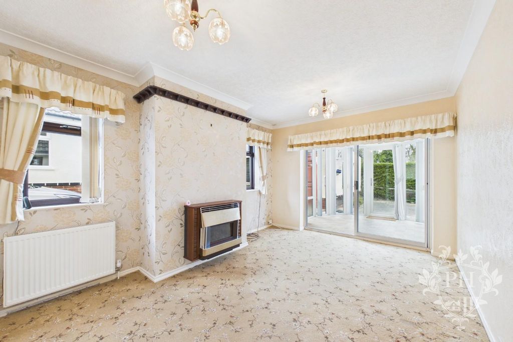 Property photo 3 of 12 c22E1E165d614E49Afbfb2Ed4675F68B_100_Cam02002G0-Pr