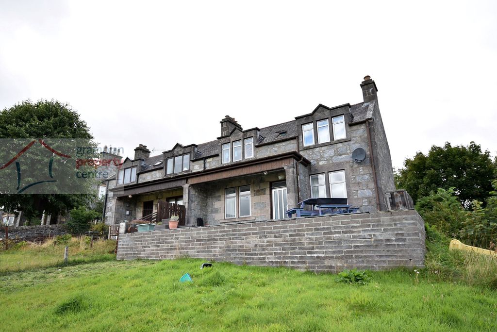 Property photo 2 of 21 Front 3 .Jpg