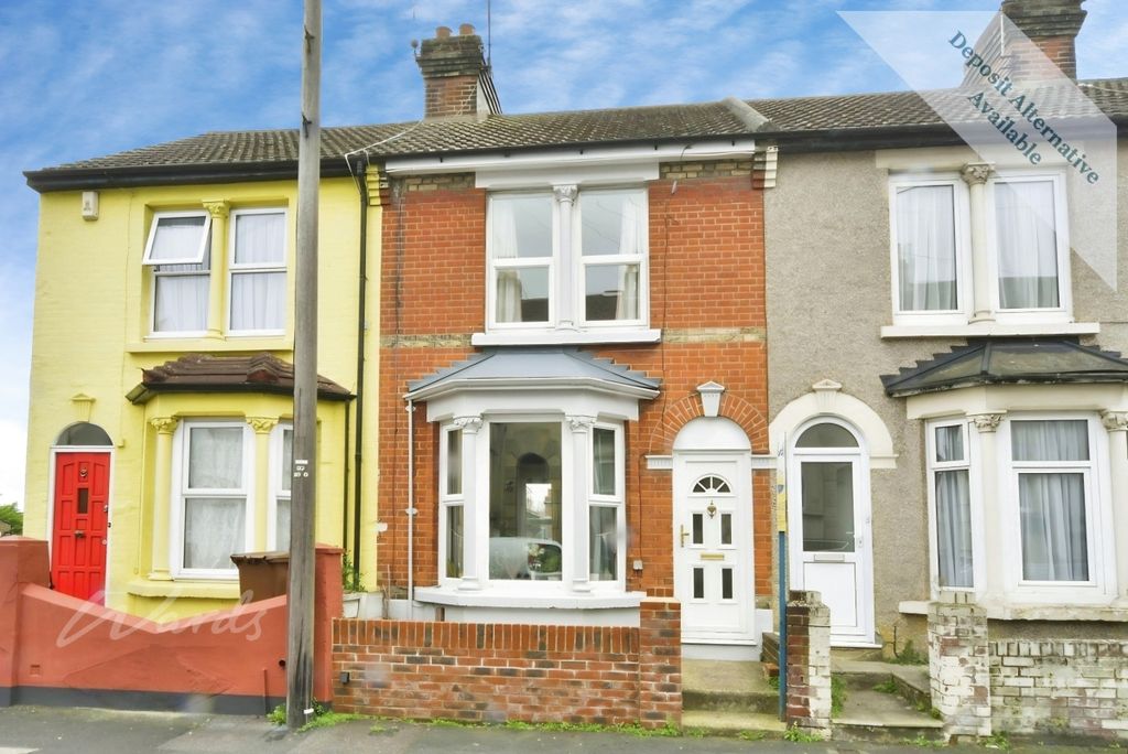 Property photo 1 of 10 St Georges Front