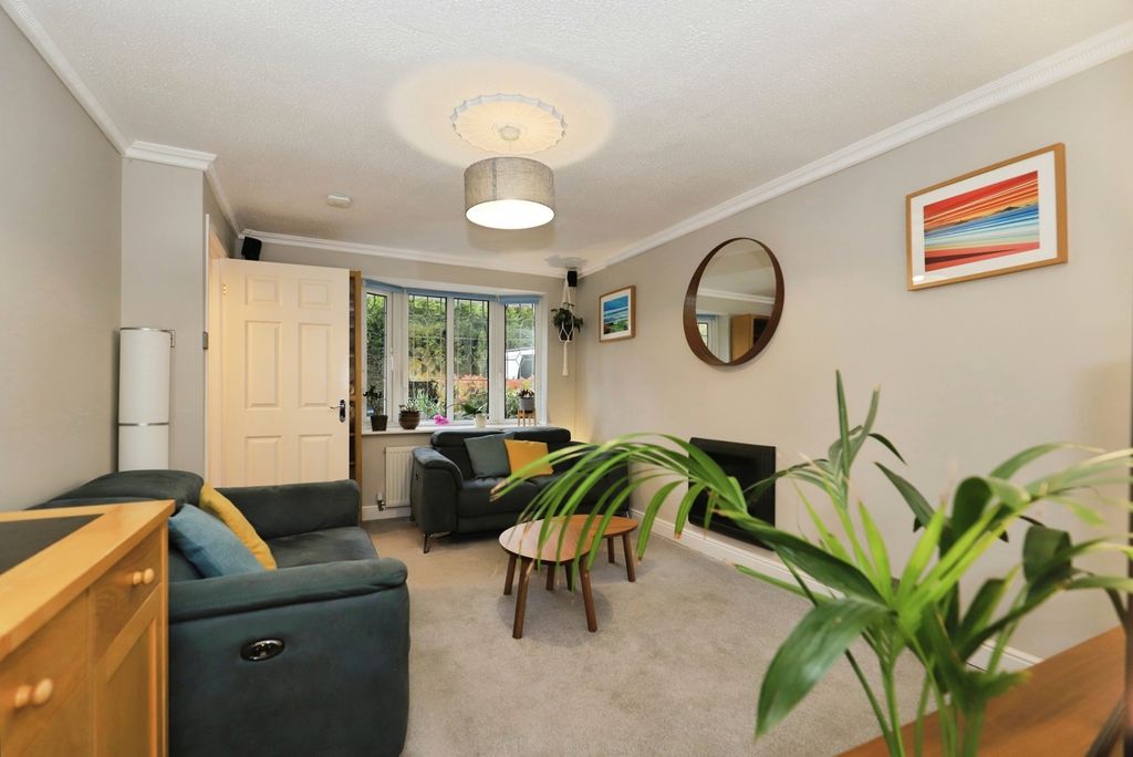 Property photo 2 of 20 Pbox-Img.Jpg