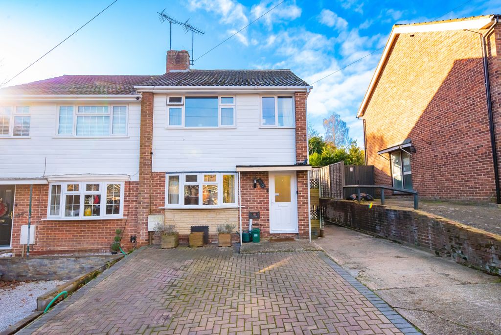 Property photo 1 of 13 Front