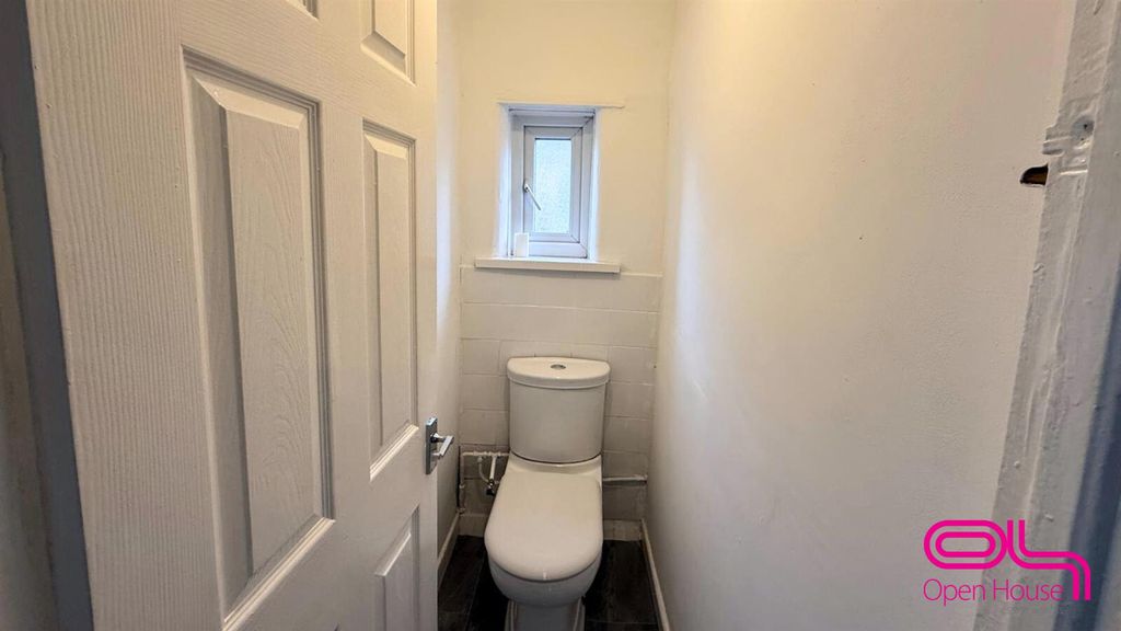 Property photo 3 of 12 Add A Subheading - 2026-01-15T074800.818.Png