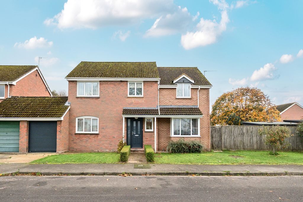 Property photo 1 of 18