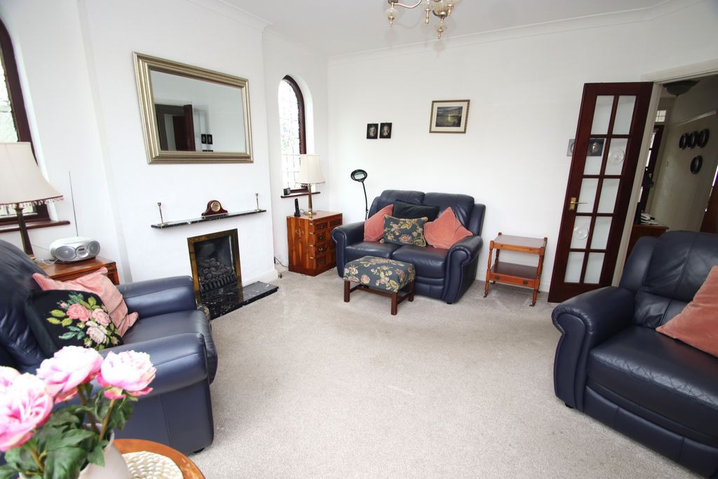 Property photo 3 of 19 Photo 21