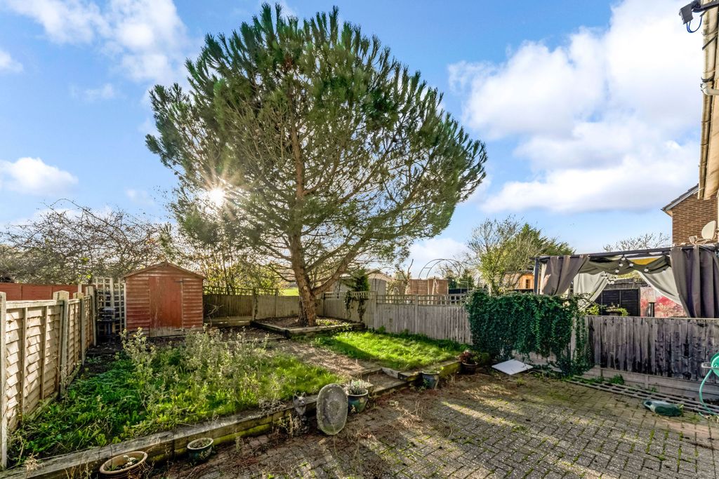 Property photo 3 of 30