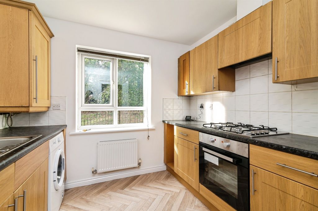 Property photo 3 of 16