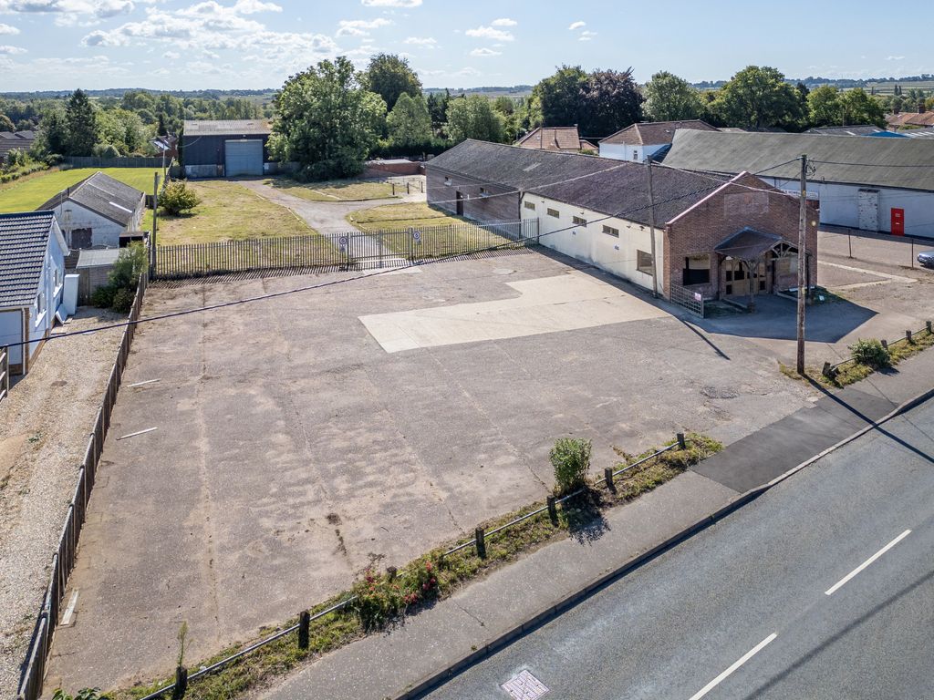 Property photo 2 of 10