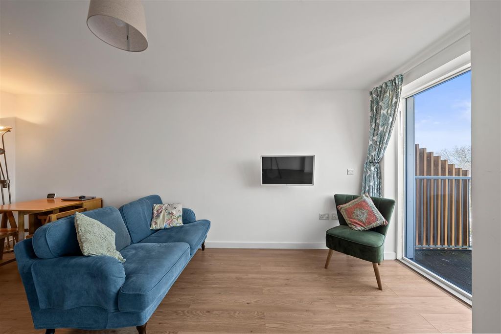 Property photo 2 of 14 Dsc00871.Jpg