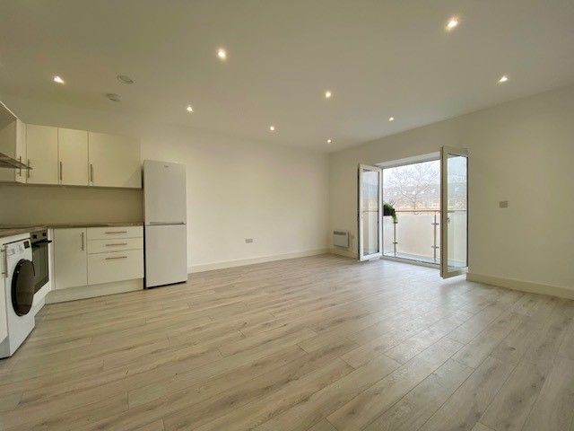 Property photo 2 of 7 Living Room