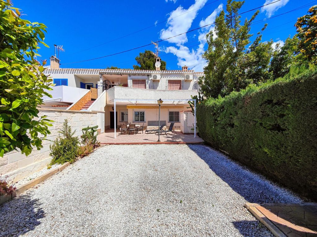 Property photo 1 of 43