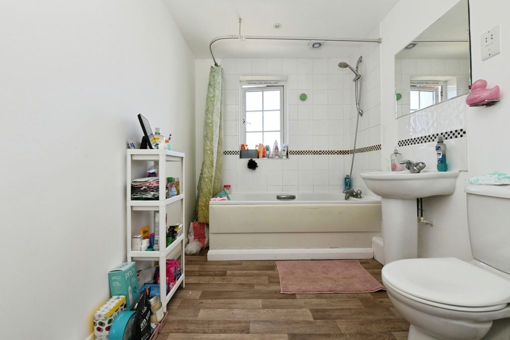 Property photo 3 of 12 Pbox-Img.Jpg