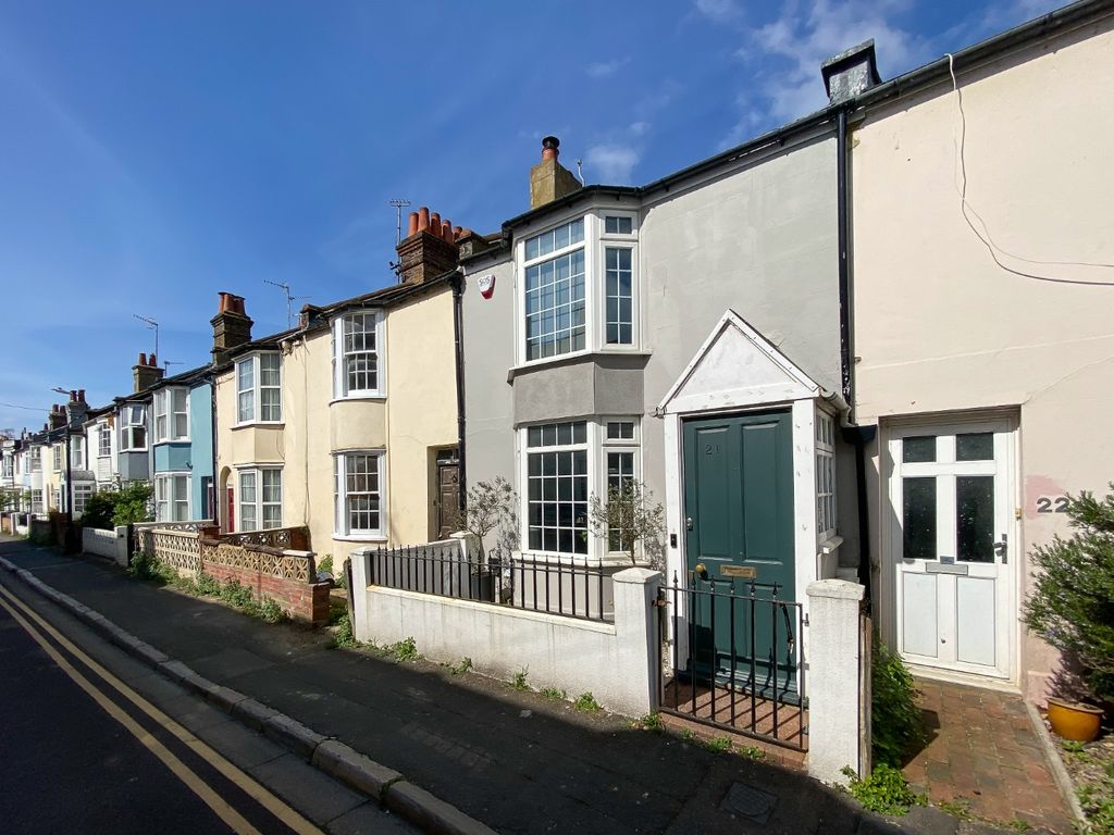Property photo 1 of 16 4148561
