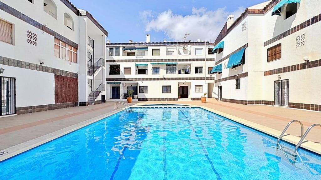 Property photo 2 of 19 Punta Prima Property Espuna129 2