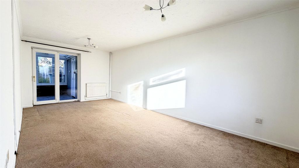 Property photo 3 of 12 Picture No. 04