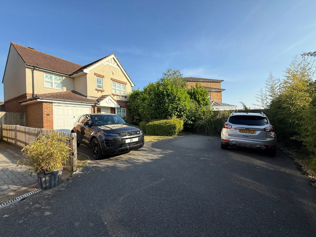 Property photo 1 of 20 5544280