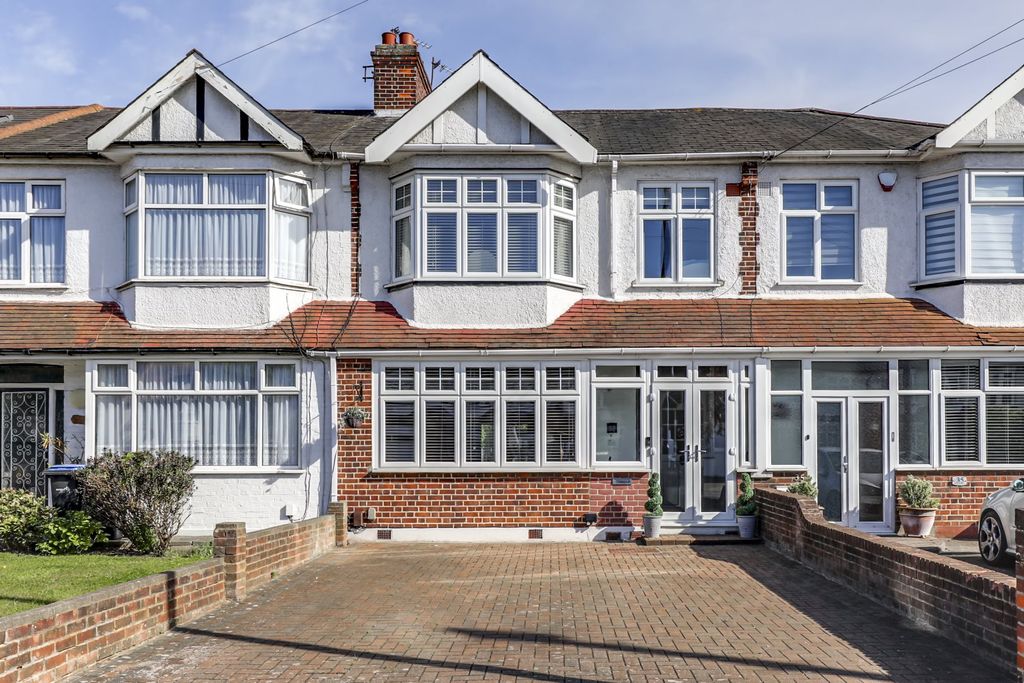 Property photo 1 of 30