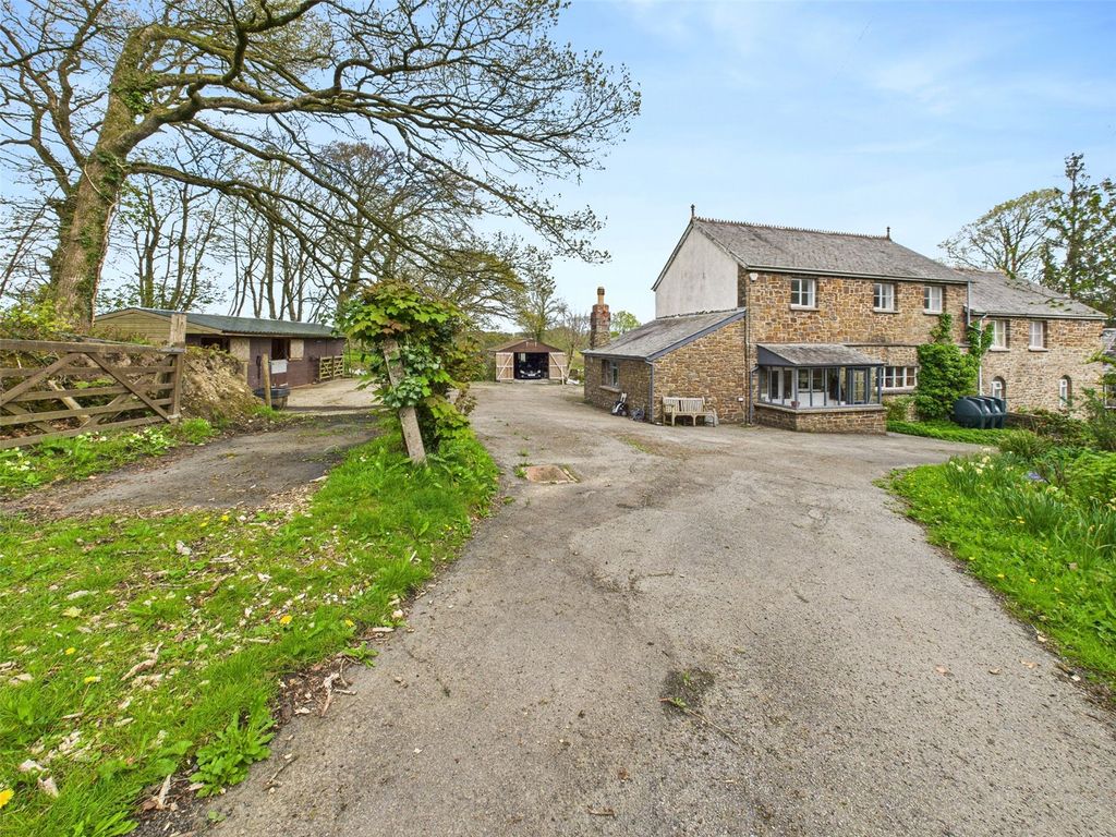 Property photo 1 of 35 Picture No. 16