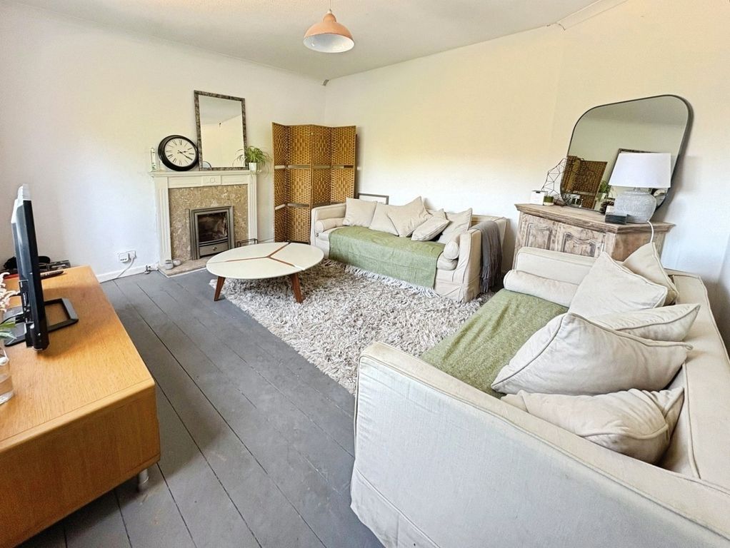 Property photo 3 of 22 Pbox-Img.Jpg