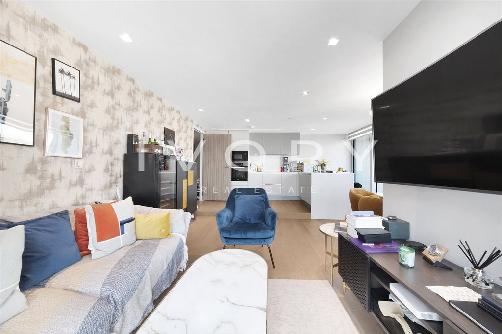 Property photo 3 of 16 Picture No. 25