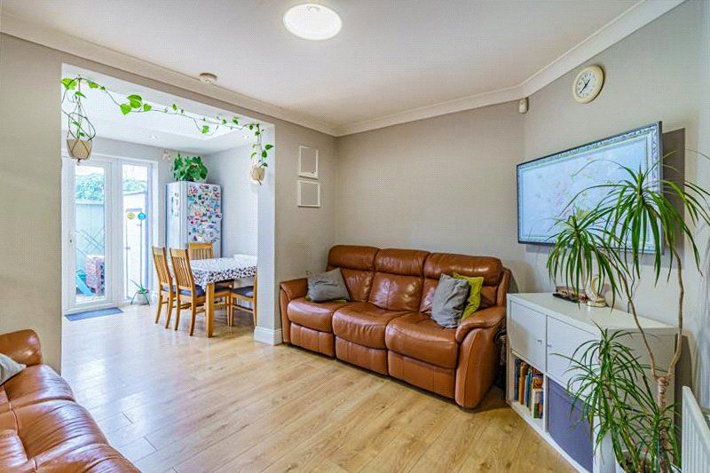 Property photo 2 of 18 Picture No. 35