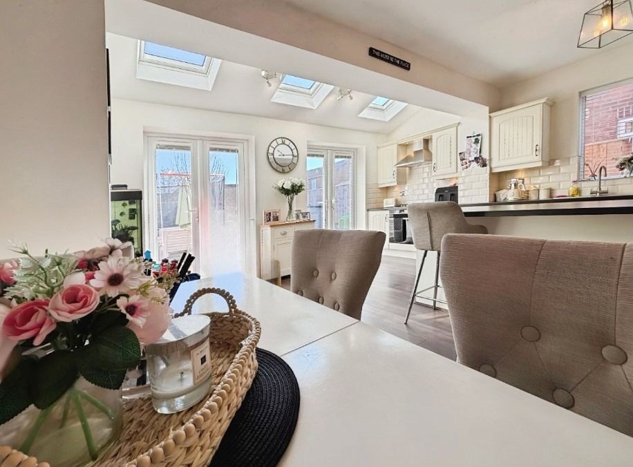 Property photo 1 of 34 4800401