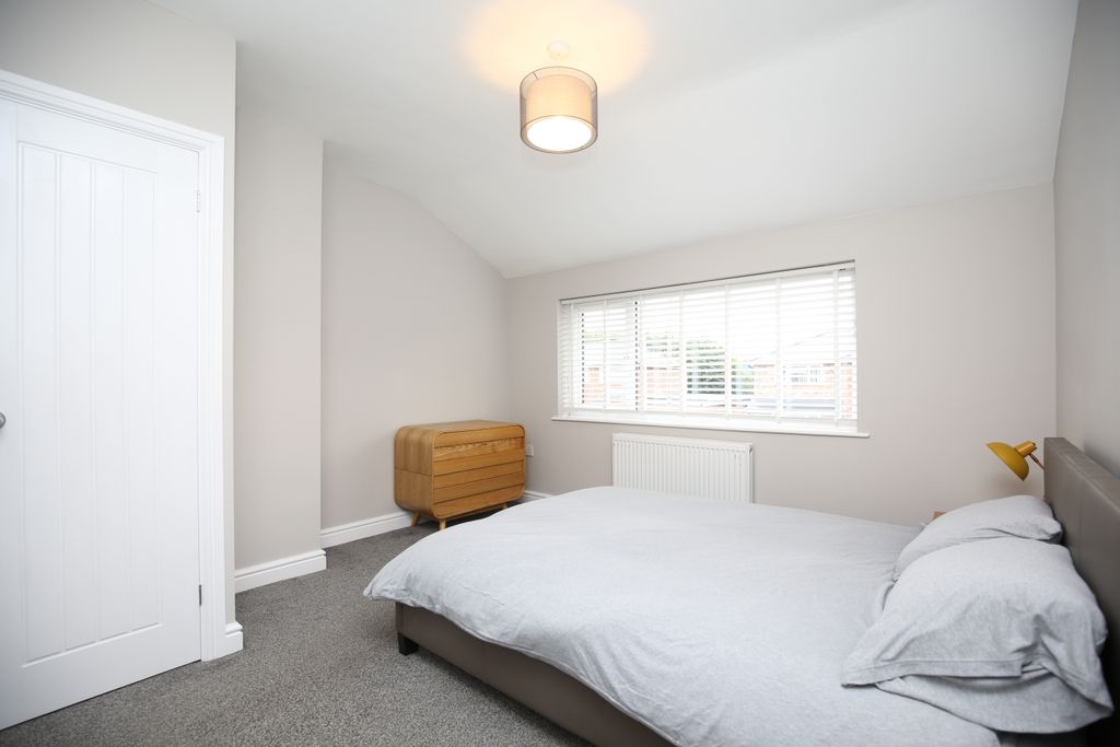 Property photo 2 of 10 4X8A1505