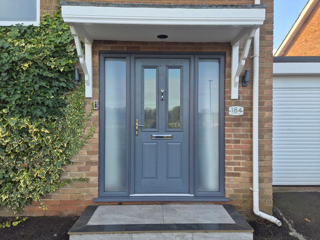 Property photo 3 of 33 02 - House Front 2