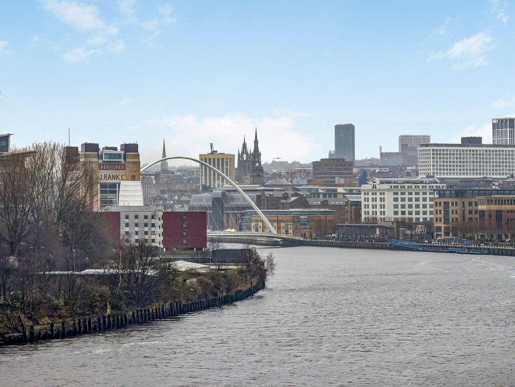 Property photo 1 of 10 Pbox-Img.Jpg