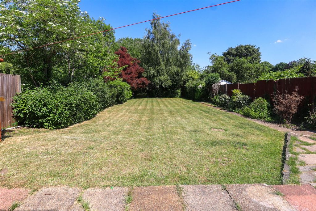 Property photo 3 of 11