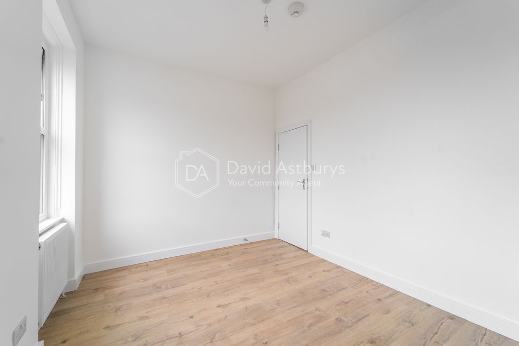 Property photo 2 of 7 Mba07212