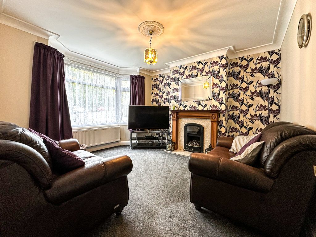 Property photo 3 of 19 4418506