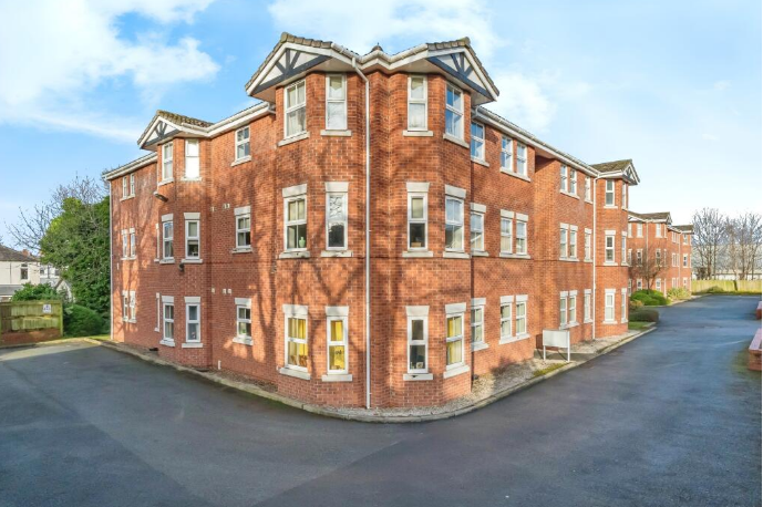 Property photo 1 of 6