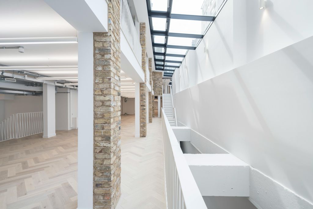 Property photo 2 of 15 Internal