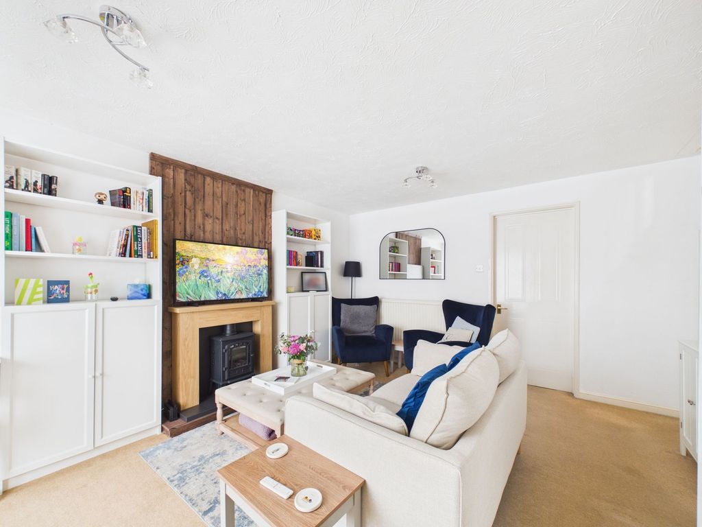 Property photo 2 of 14