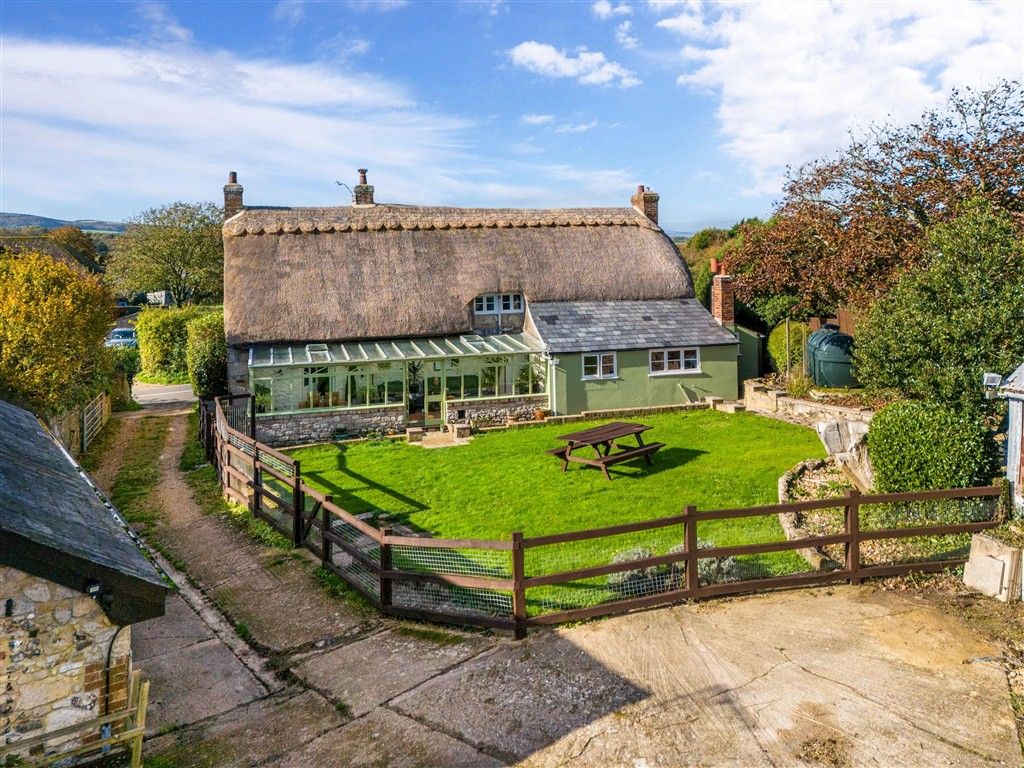 Property photo 1 of 26 Rear Garden*