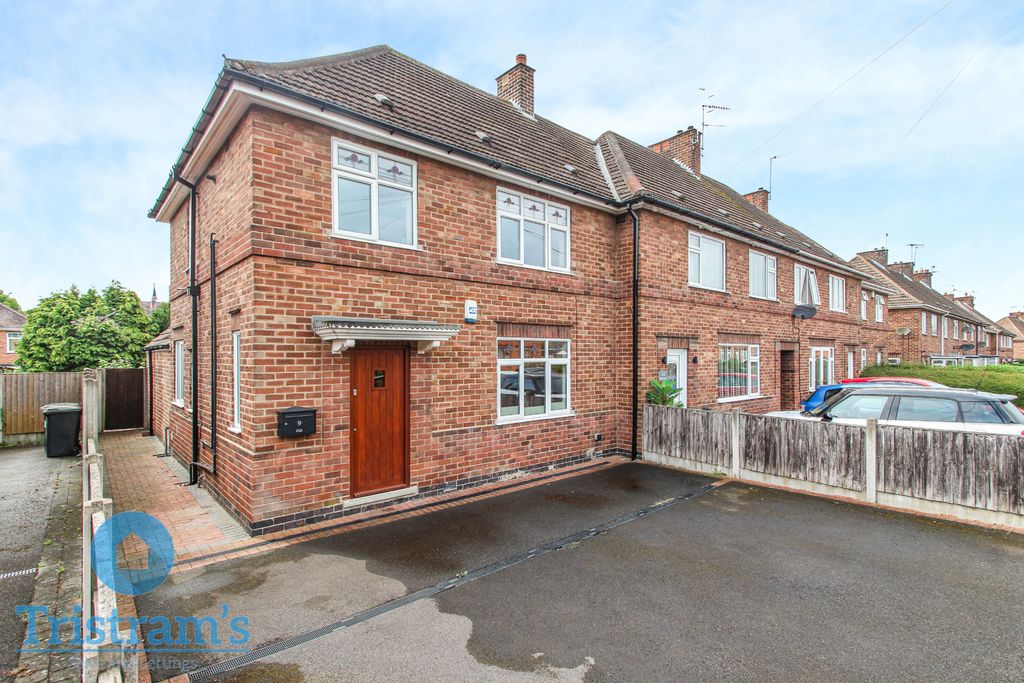 Property photo 1 of 24