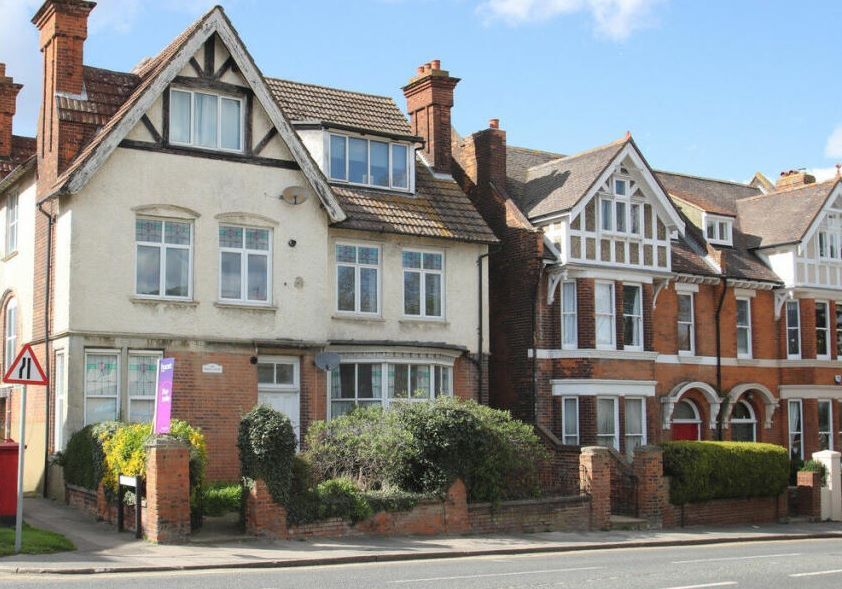 Property photo 1 of 5