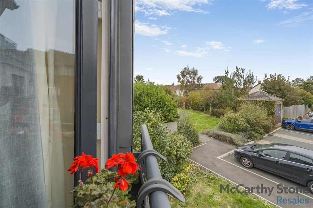 Additional image 4 of 1 bed flat for saleCrocus Court, Station Road, Poulton-Le-Fylde FY6