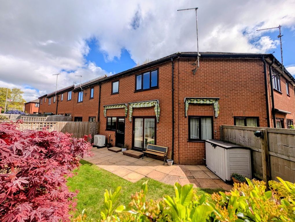 Property photo 1 of 18 Front