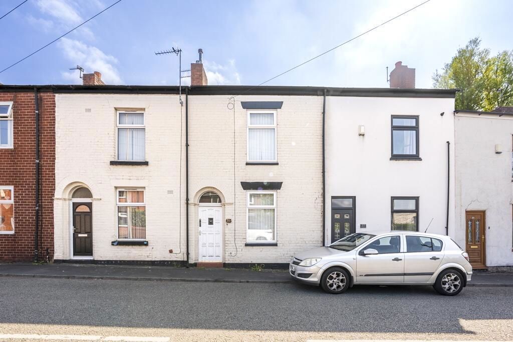 Property photo 1 of 13