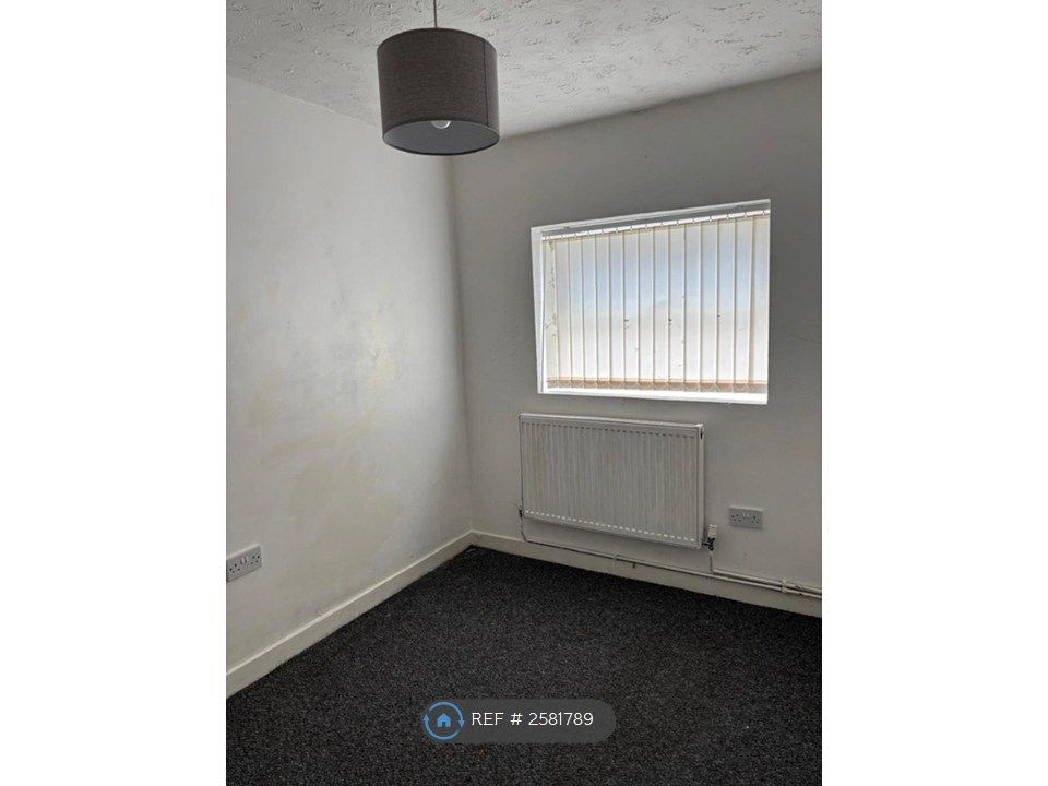 Property photo 3 of 3