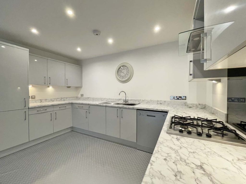 Property photo 3 of 13 0 General