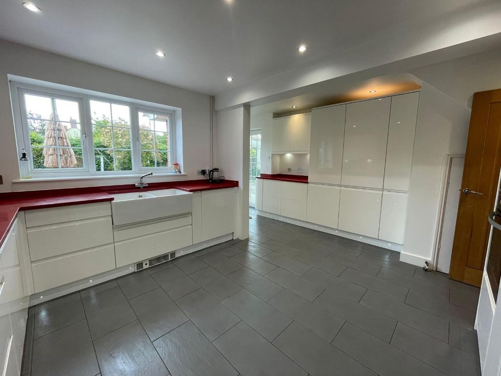 Property photo 2 of 24 Jybf4275.Jpg