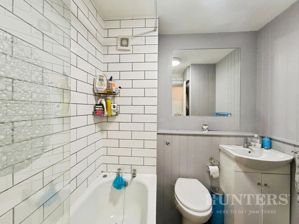 Property photo 3 of 12 Pbox-Img.Jpg